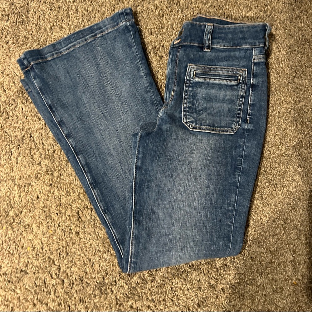 American Eagle Flare Jeans